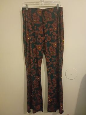 High-Rise Floral Flare Pants in Aqua Green and Rust Sz‎ L